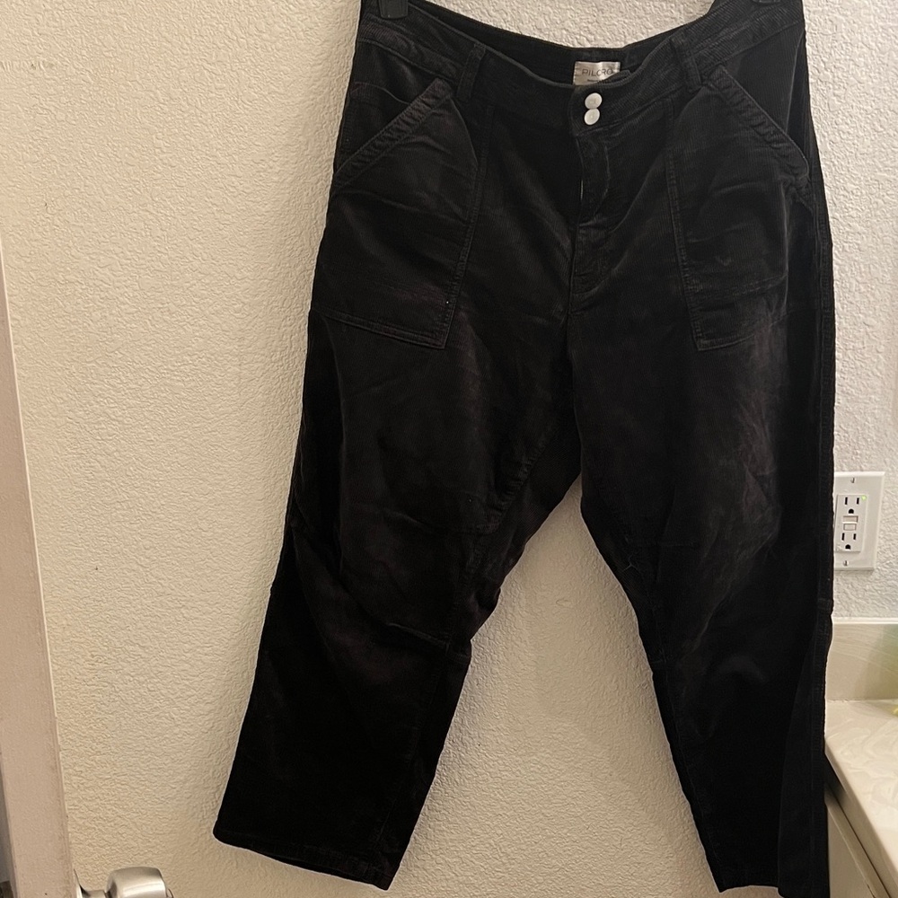 Pilcro corduroy Black slight barrel Pants